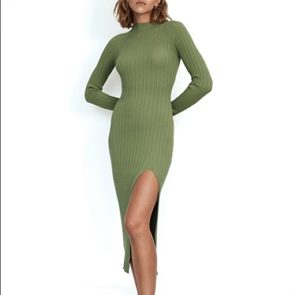 Aritzia alchemy dress in green